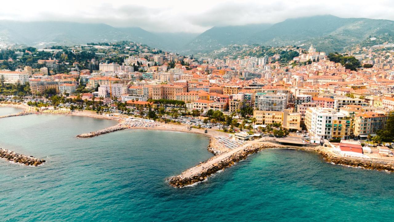 Inluce Apartment Top Class Sanremo Exterior foto
